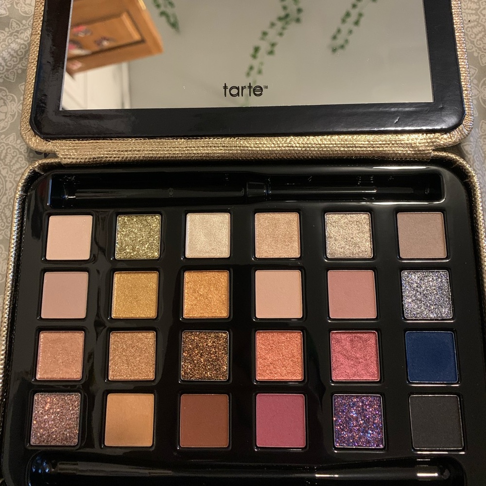 TARTE eyeshadow palette